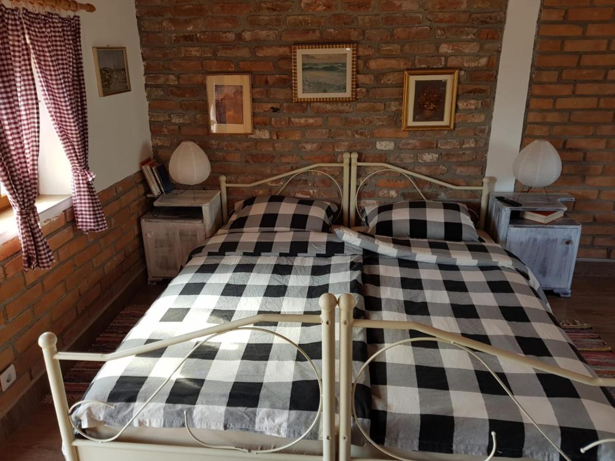 Studio Apartment Romeo Velika Gorica Exterior foto