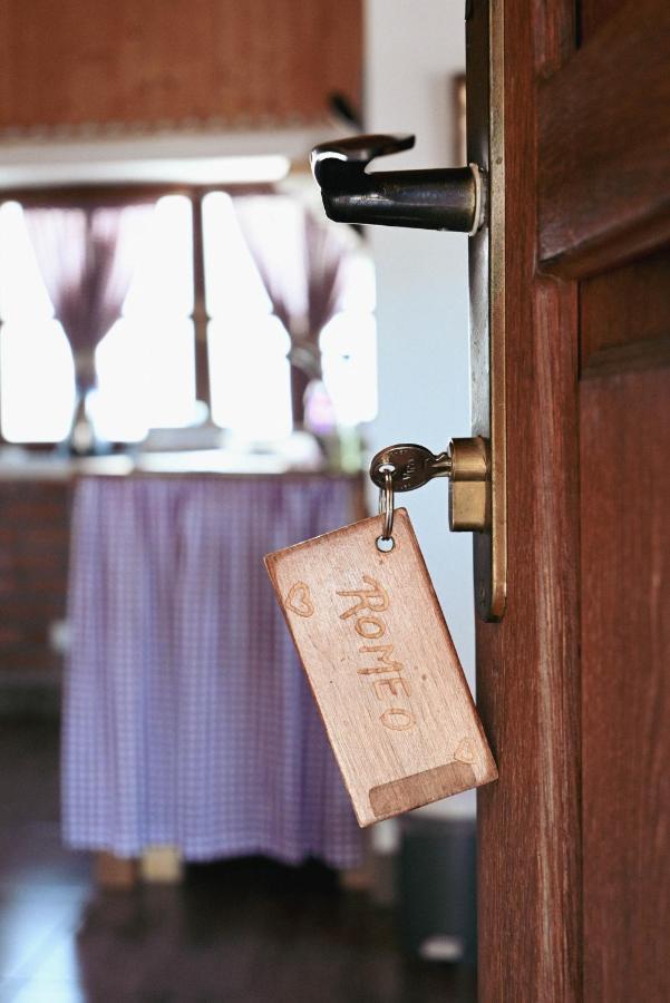 Studio Apartment Romeo Velika Gorica Exterior foto
