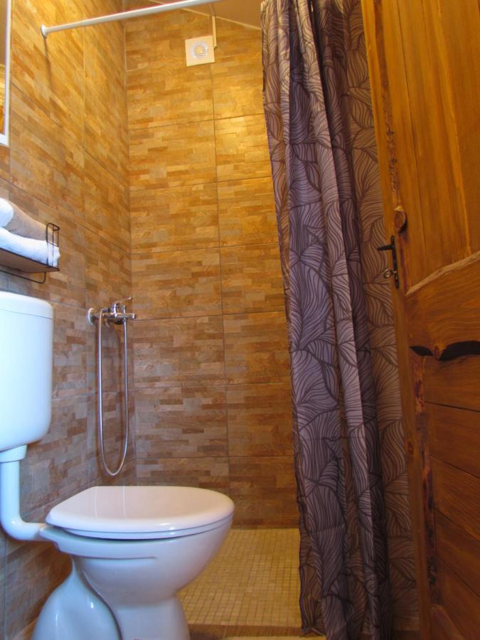Studio Apartment Romeo Velika Gorica Exterior foto